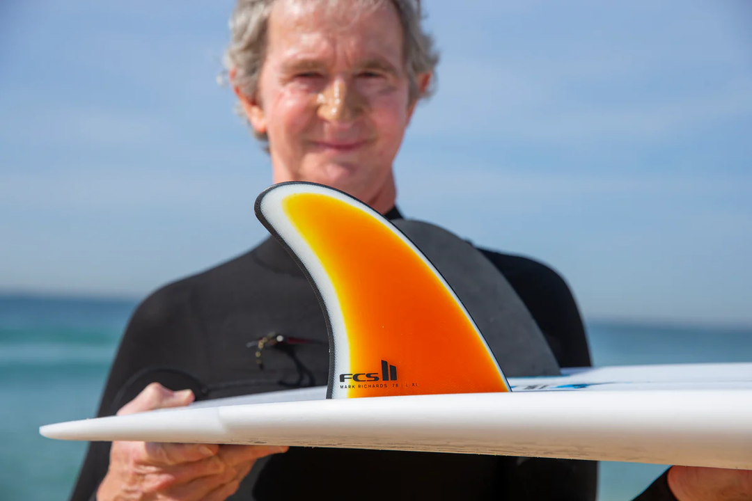 SURFBOARD FINS
