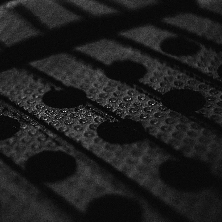 JULIAN TREAD-LITE BLACK/CHARCOAL PAD