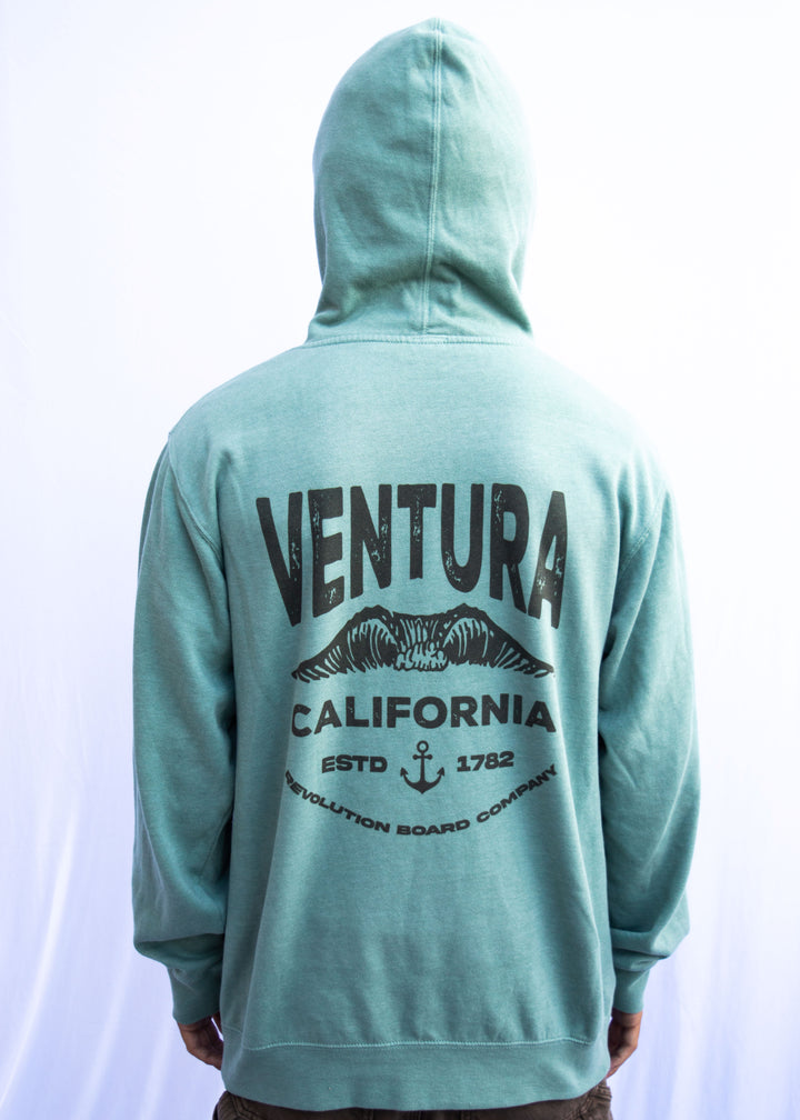 V PEAK HOODED FLEECE